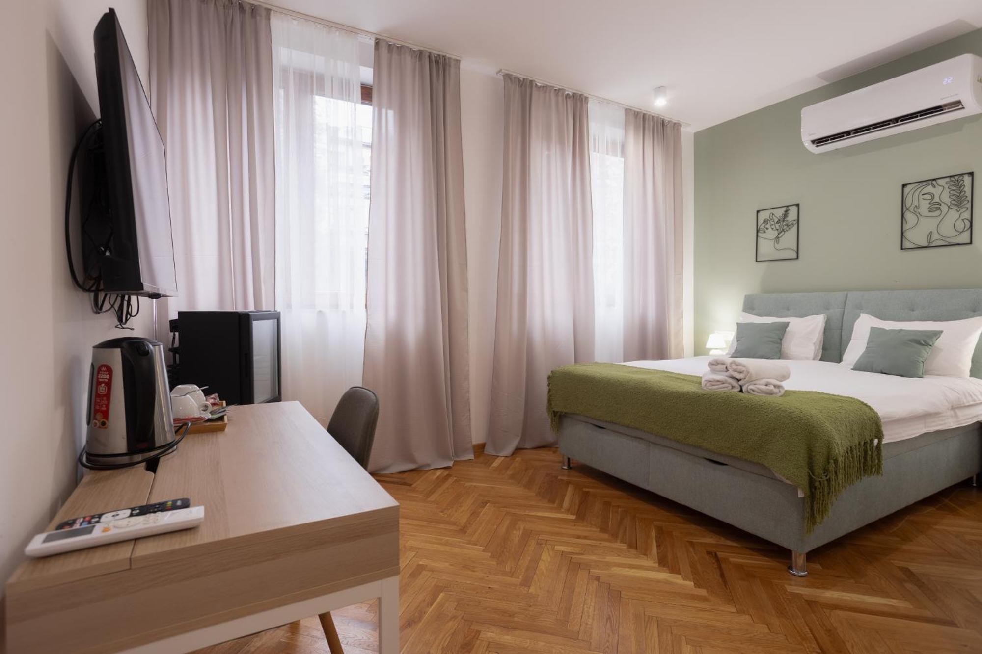 Fera Hotel Belgrade Exterior photo
